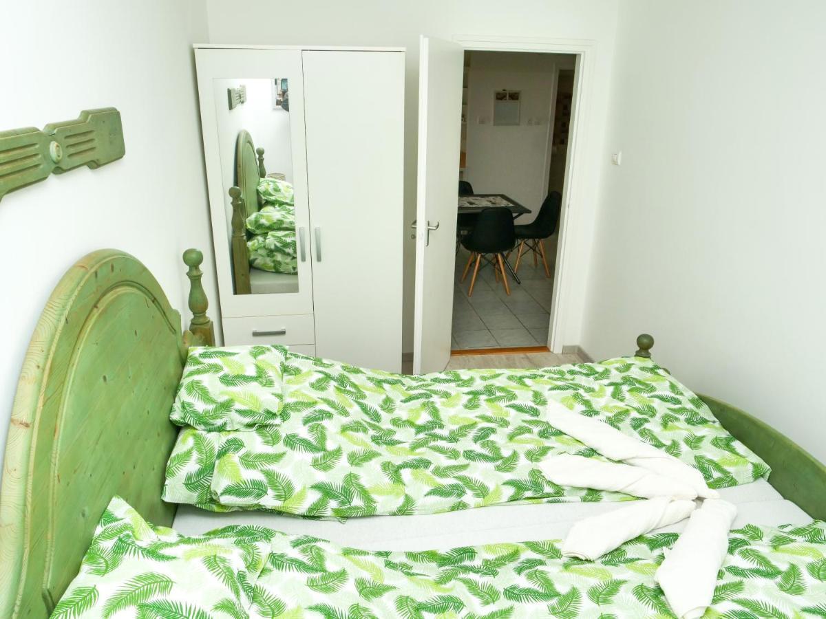 Cseresznyes Apartman Berekfürdő Exterior foto